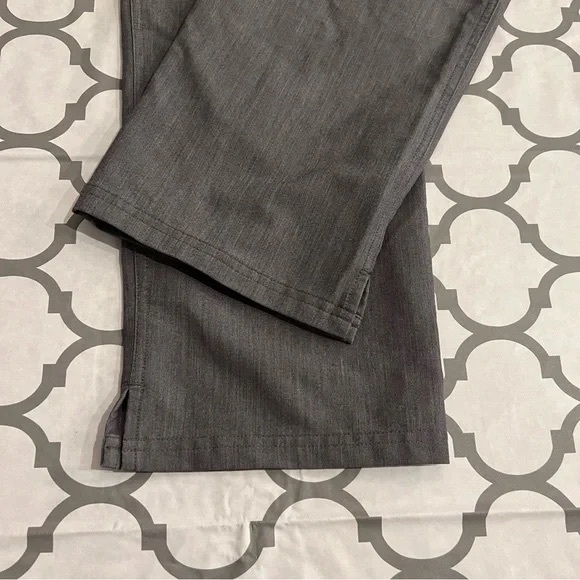 Figs Women's Yola Pants Scrub Bottom Graphite Gray TW2000R Size Small NWOT - Picture 6 of 8